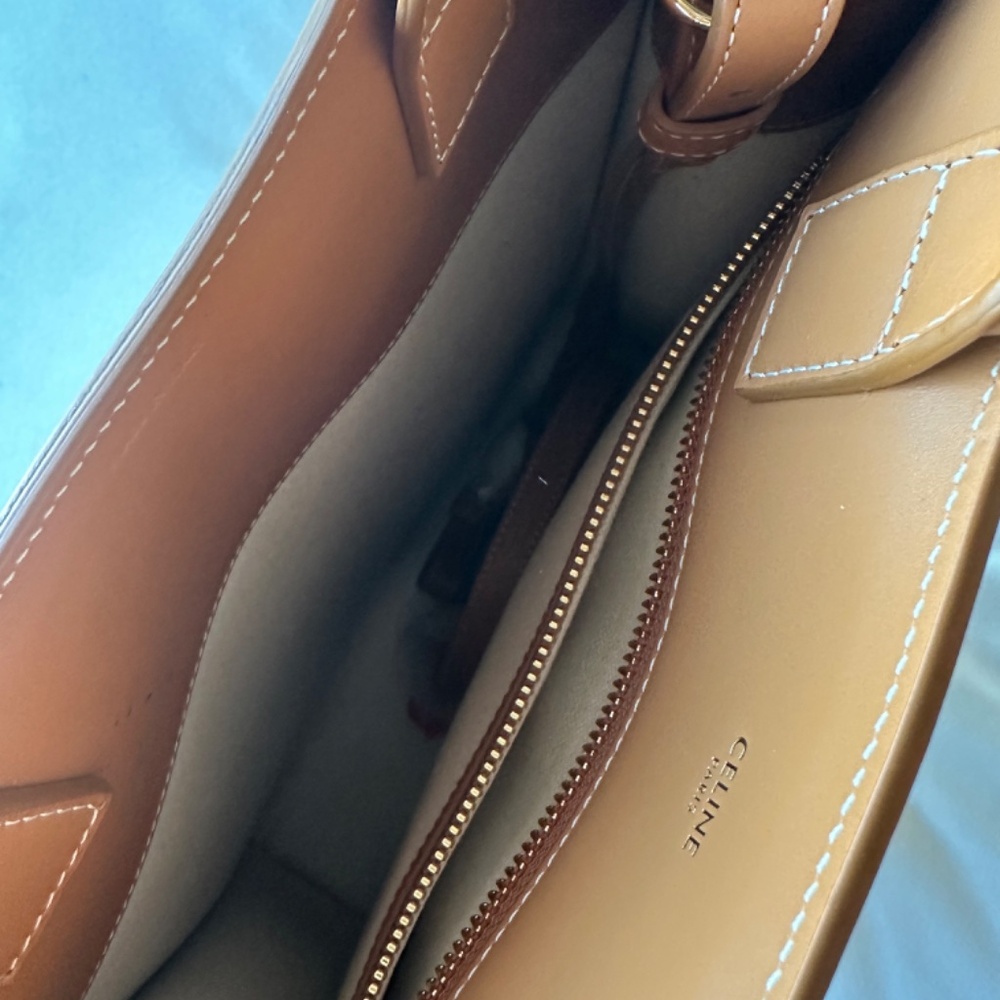 Celine - Picture 2 of 5